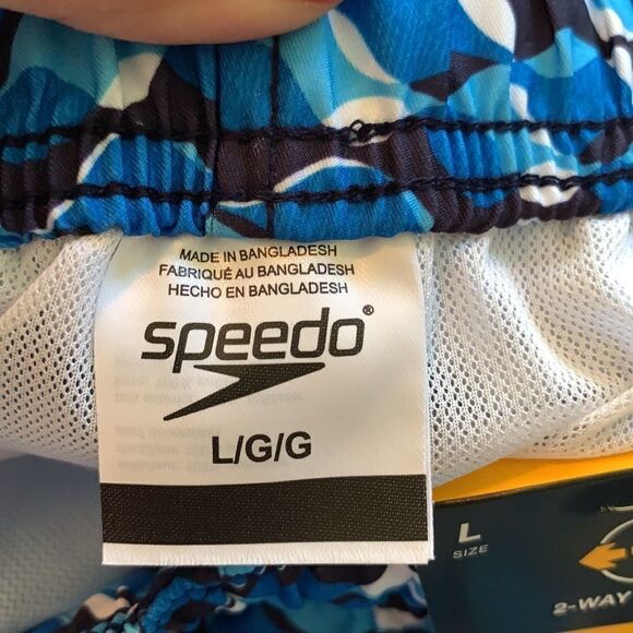 NWT Speedo blue & white swim trunks - Picture 7 of 9